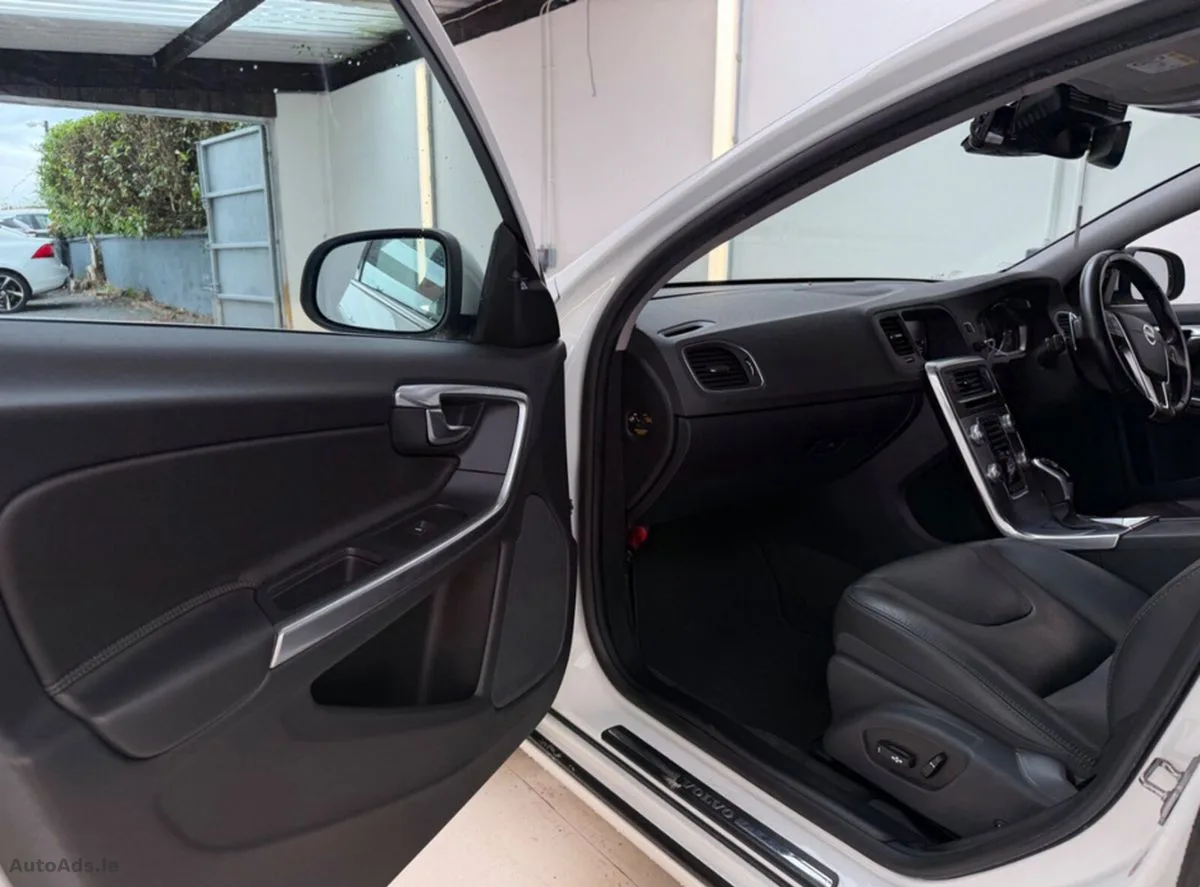 2018 Volvo V60 – photo 17