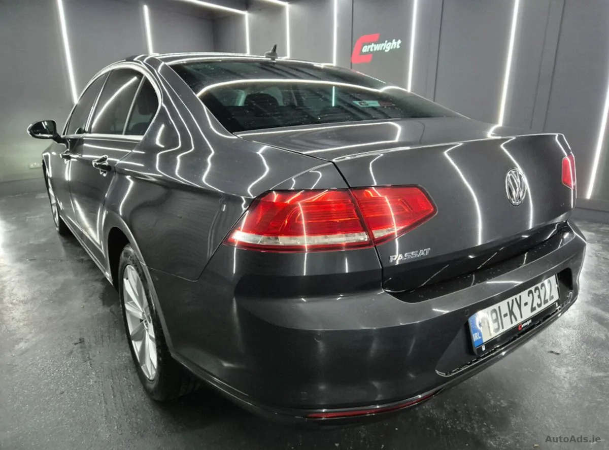 2019 Volkswagen Passat – photo 17