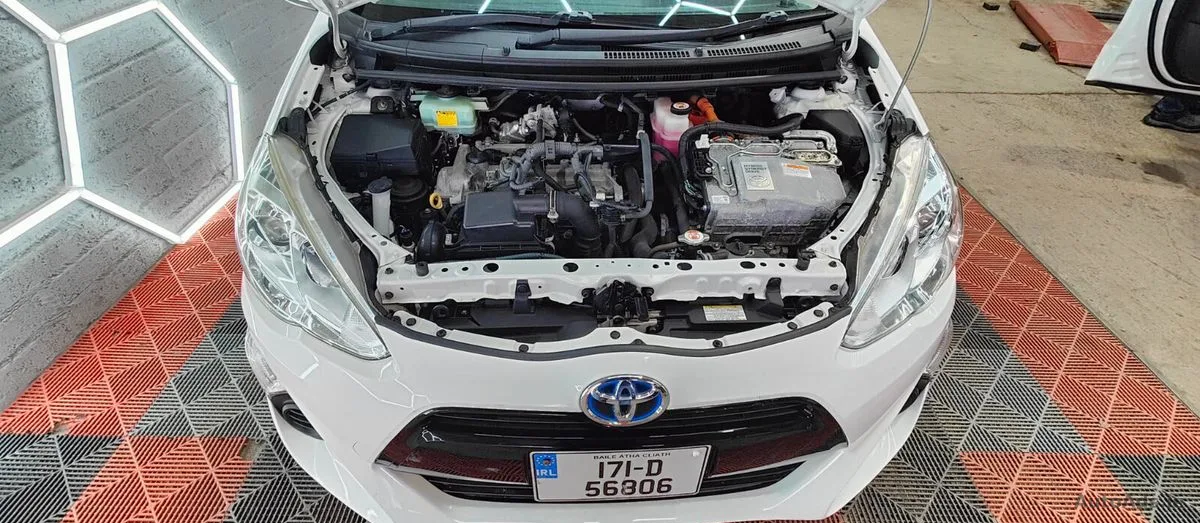 2017 Toyota Aqua – photo 17