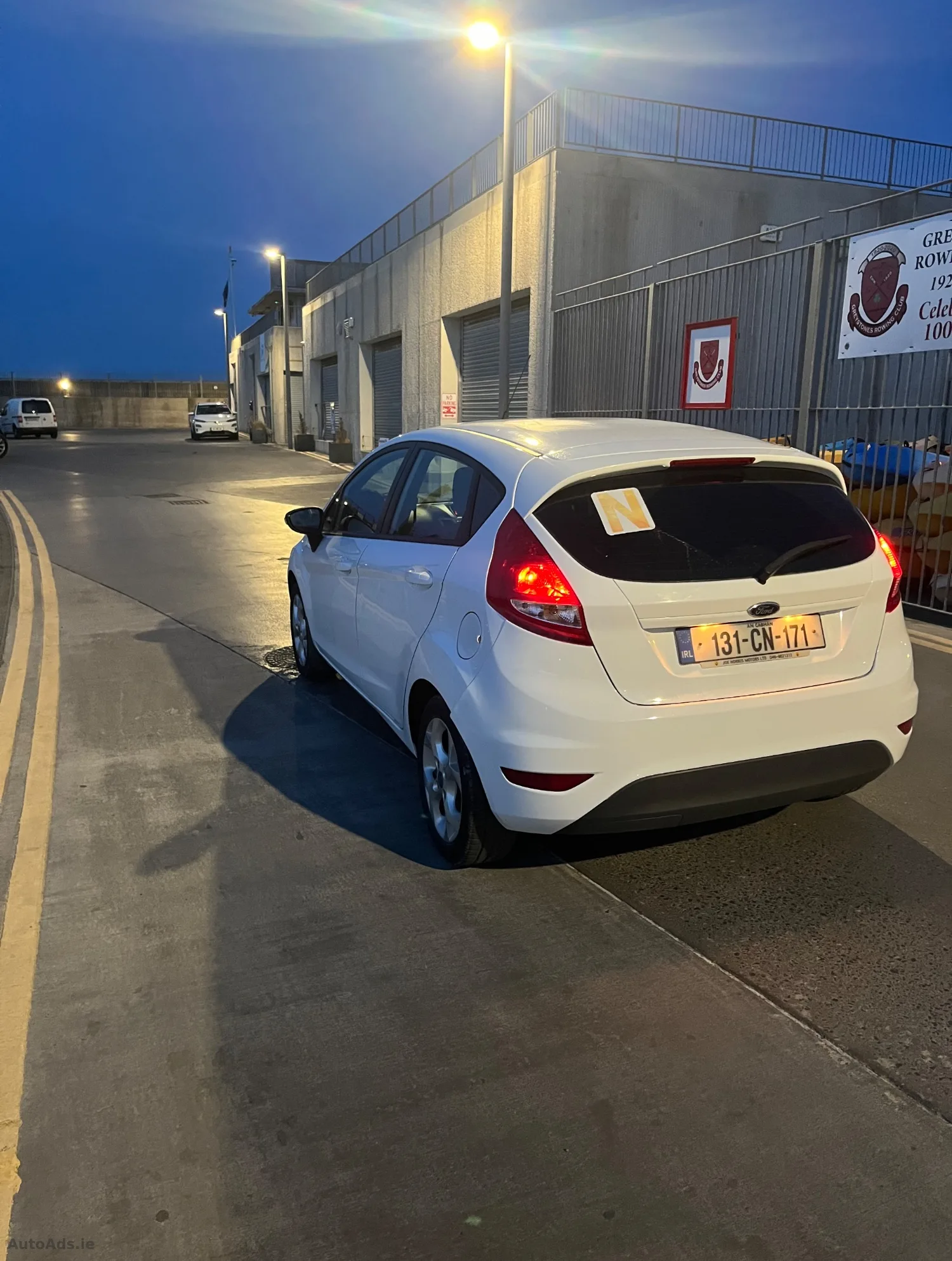 2013 Ford Fiesta – photo 4