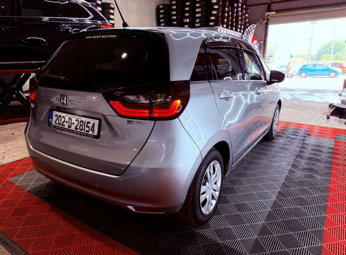 2020 Honda Fit – photo 2