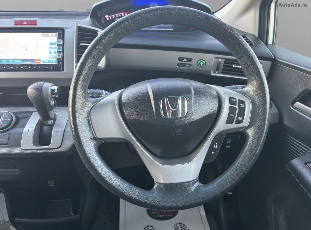2013 Honda Freed – photo 13