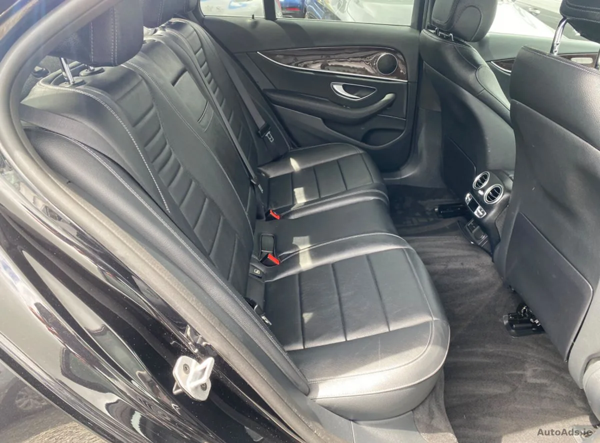 2021 Mercedes-Benz E-Class – photo 18