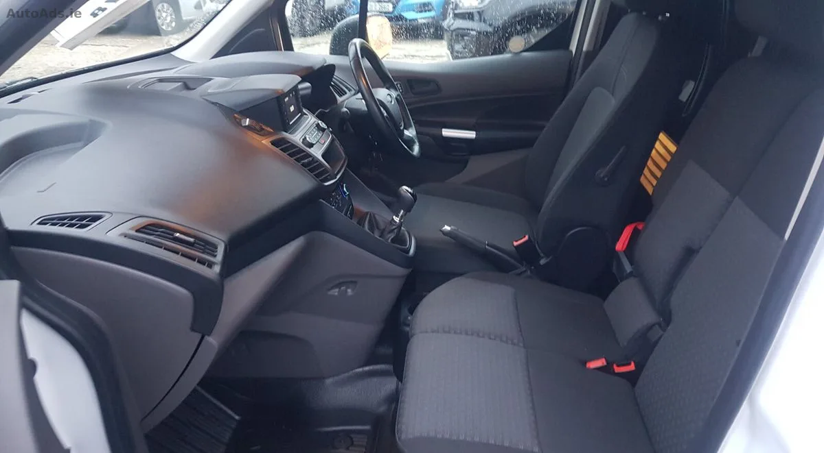 2023 Ford Transit – photo 7