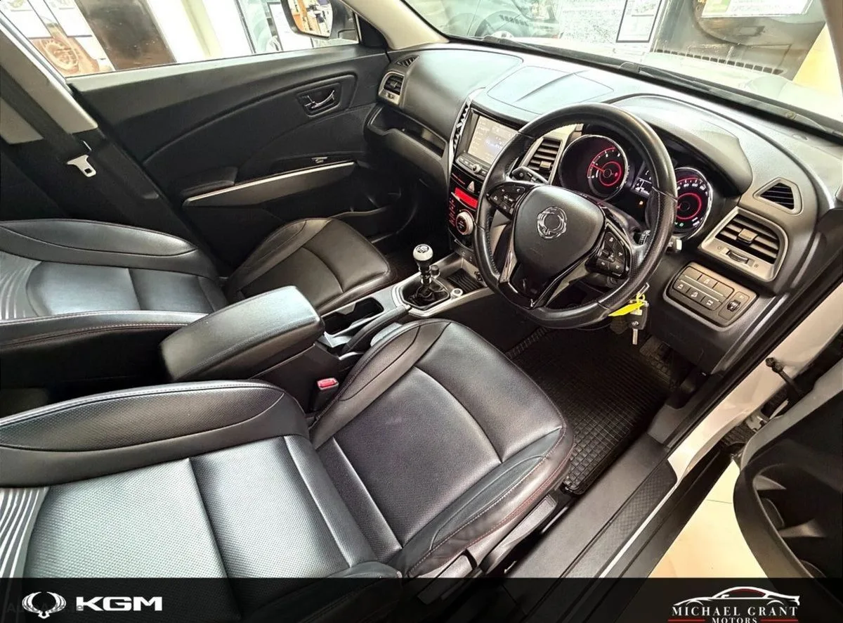 2021 SsangYong Tivoli – photo 13
