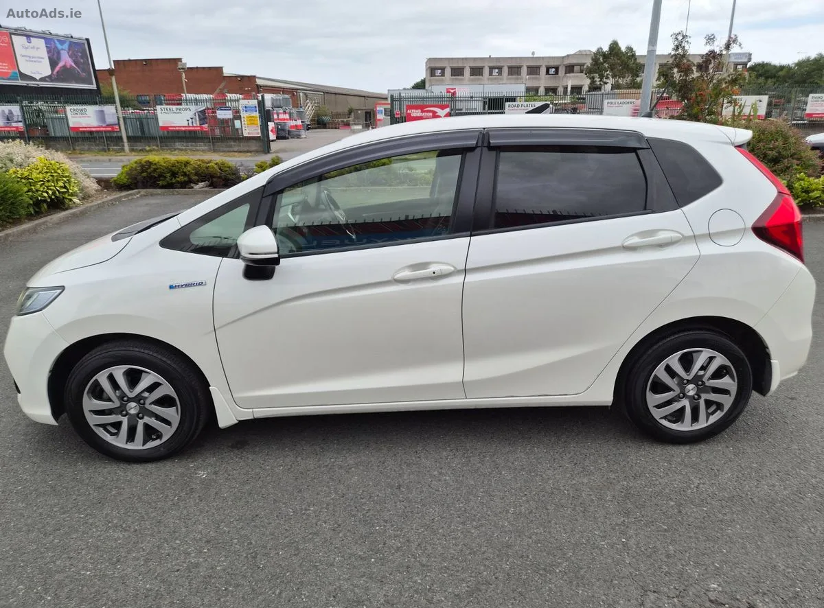 2017 Honda Fit – photo 6