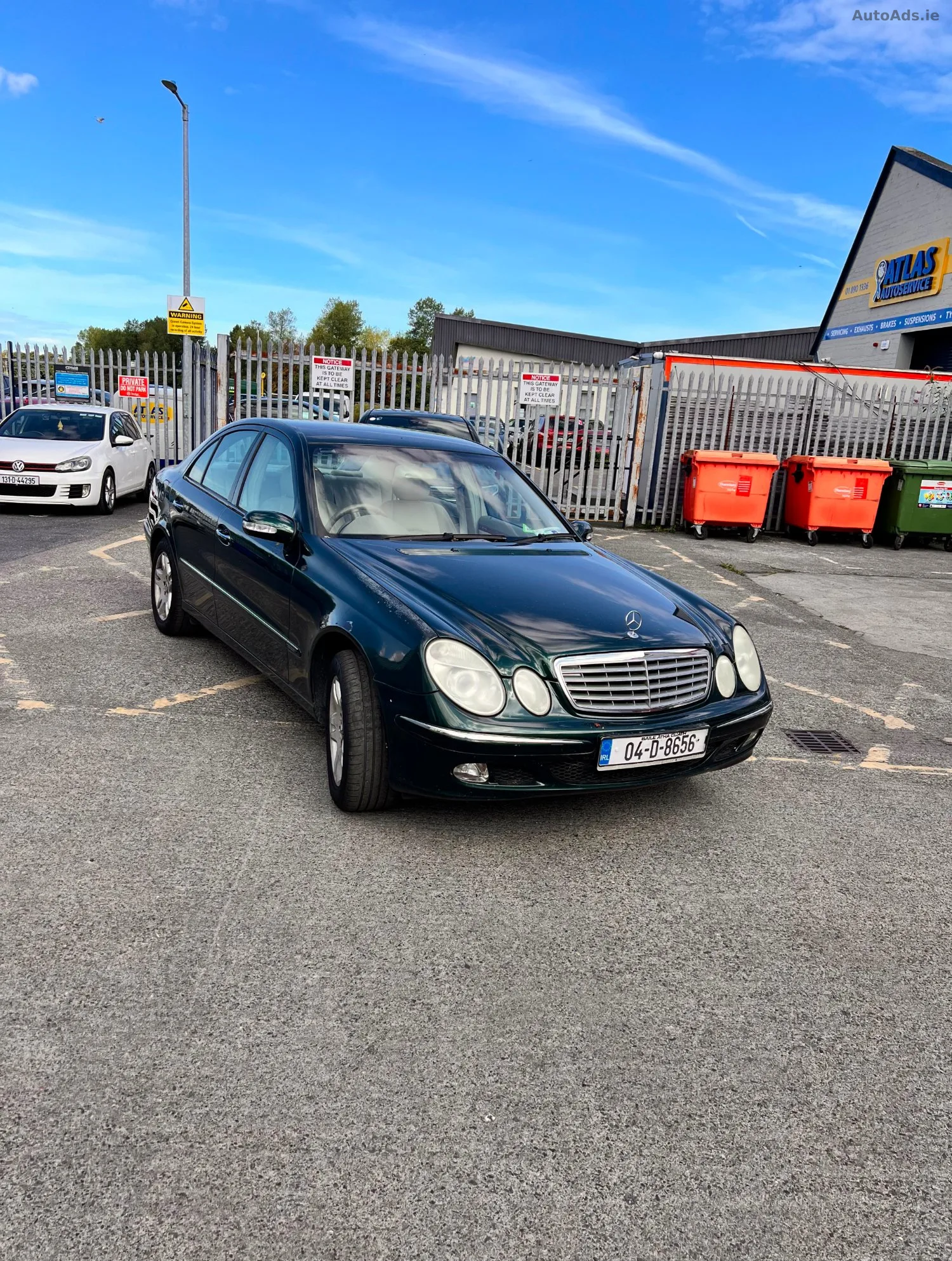 2004 Mercedes-Benz E200
