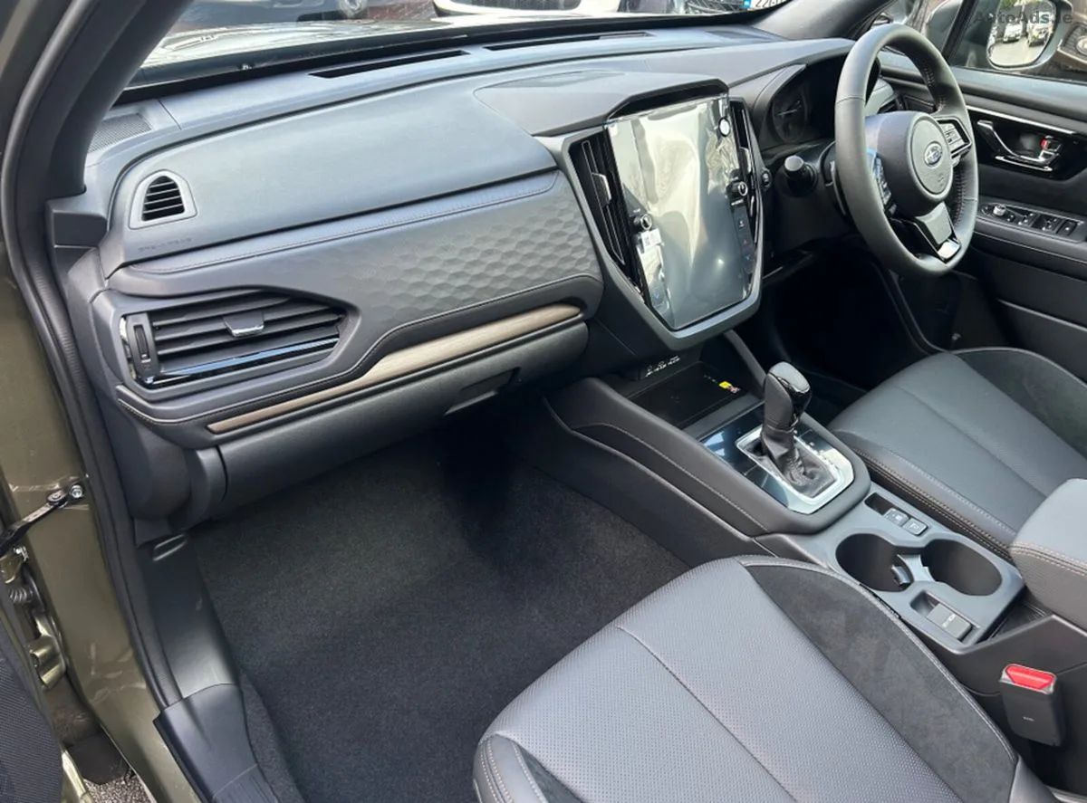 2026 Subaru Forester – photo 14