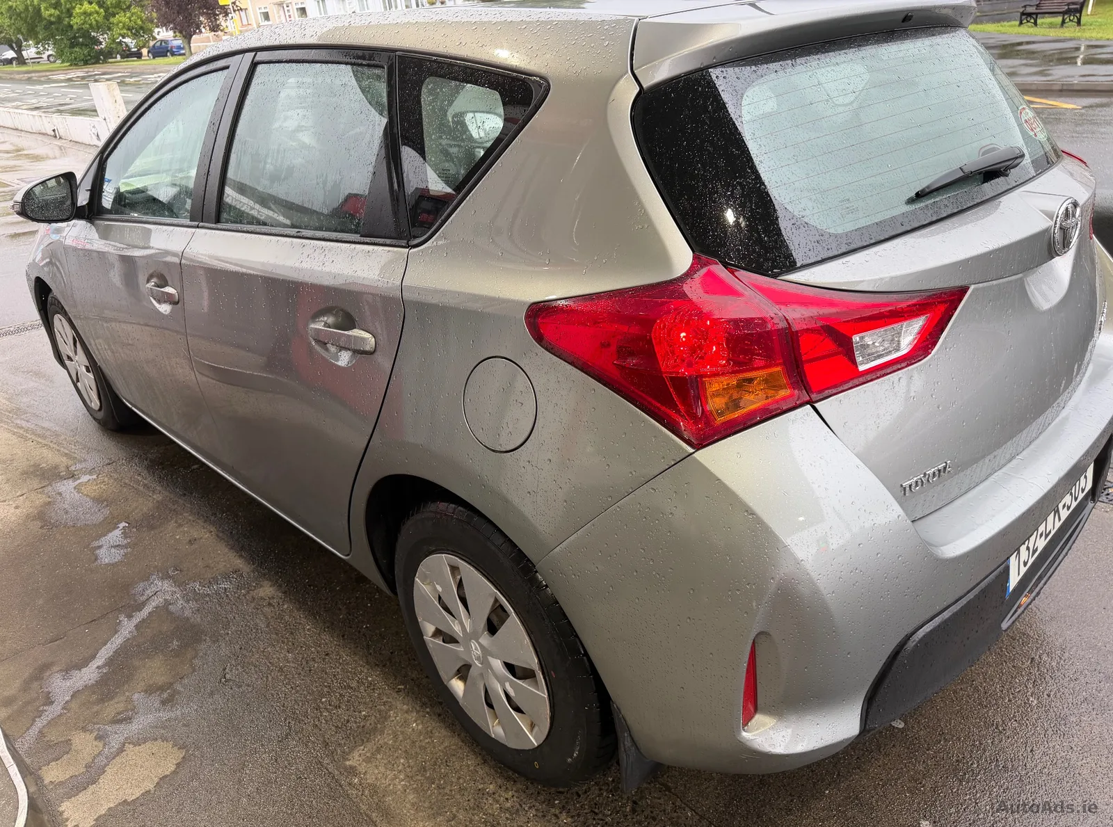 2013 Toyota Auris – photo 3