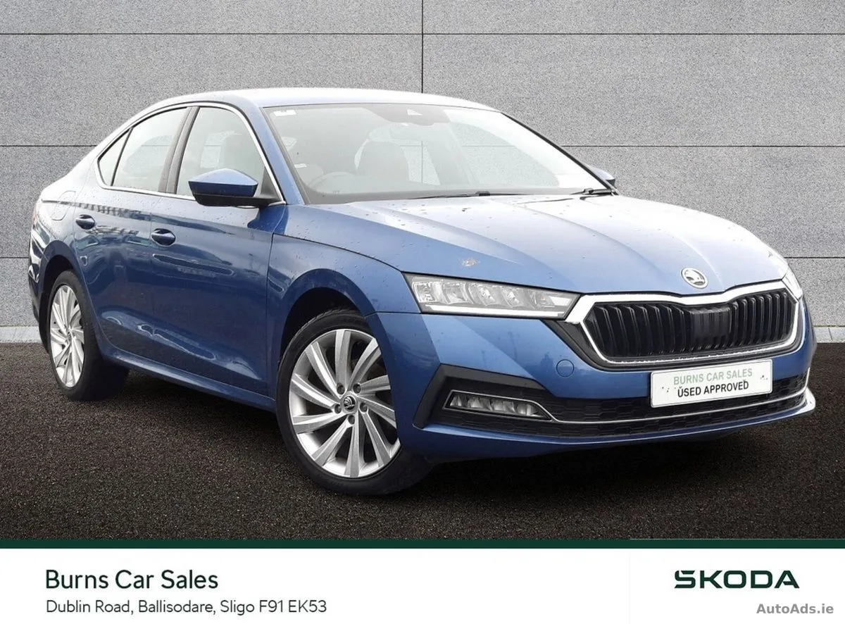 2021 Skoda Octavia – photo 1