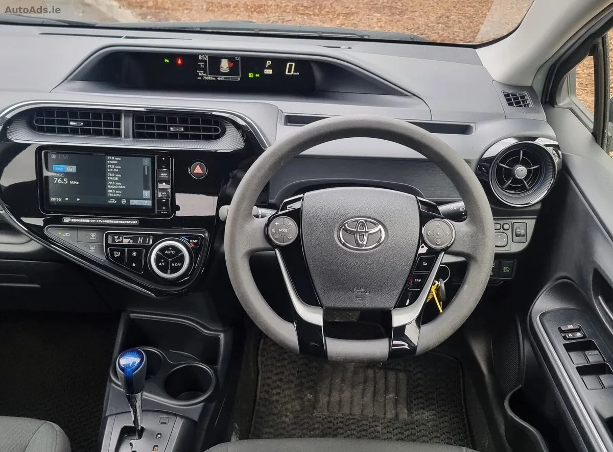 2021 Toyota Aqua – photo 10