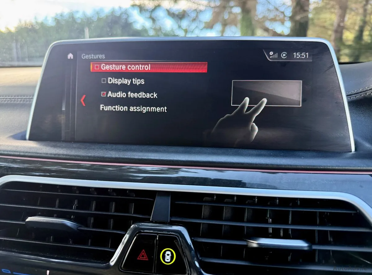 2017 BMW 7-Series – photo 18