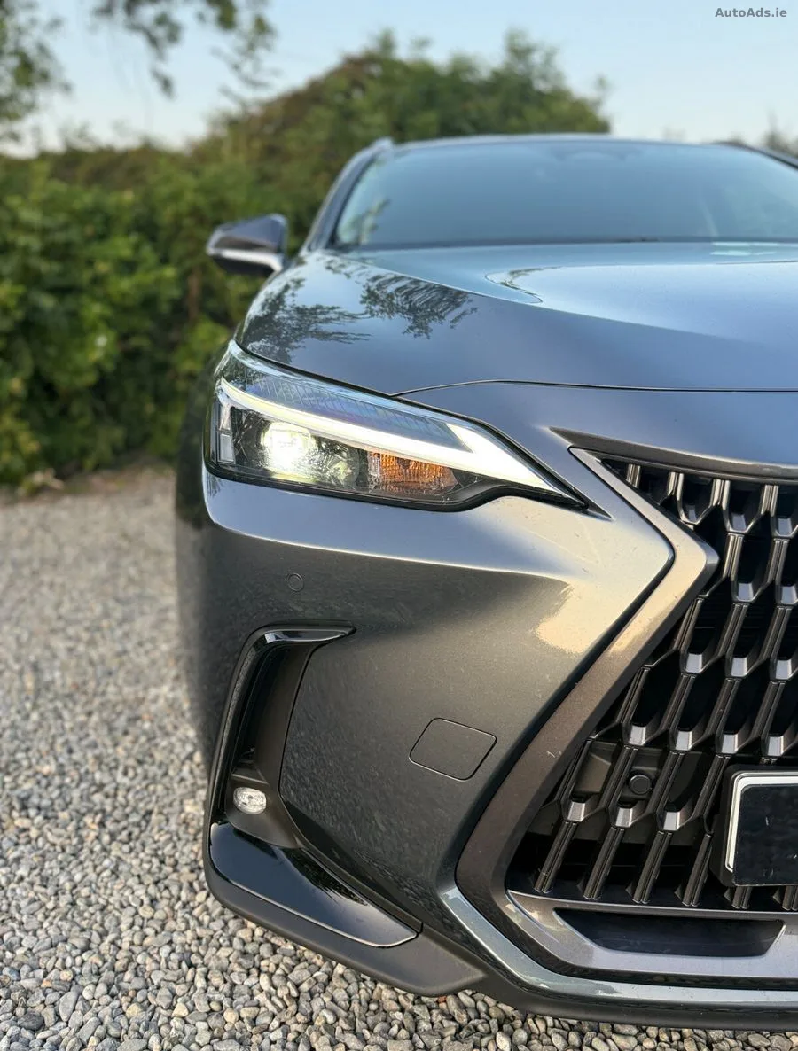 2025 Lexus NX 450h+ – photo 5