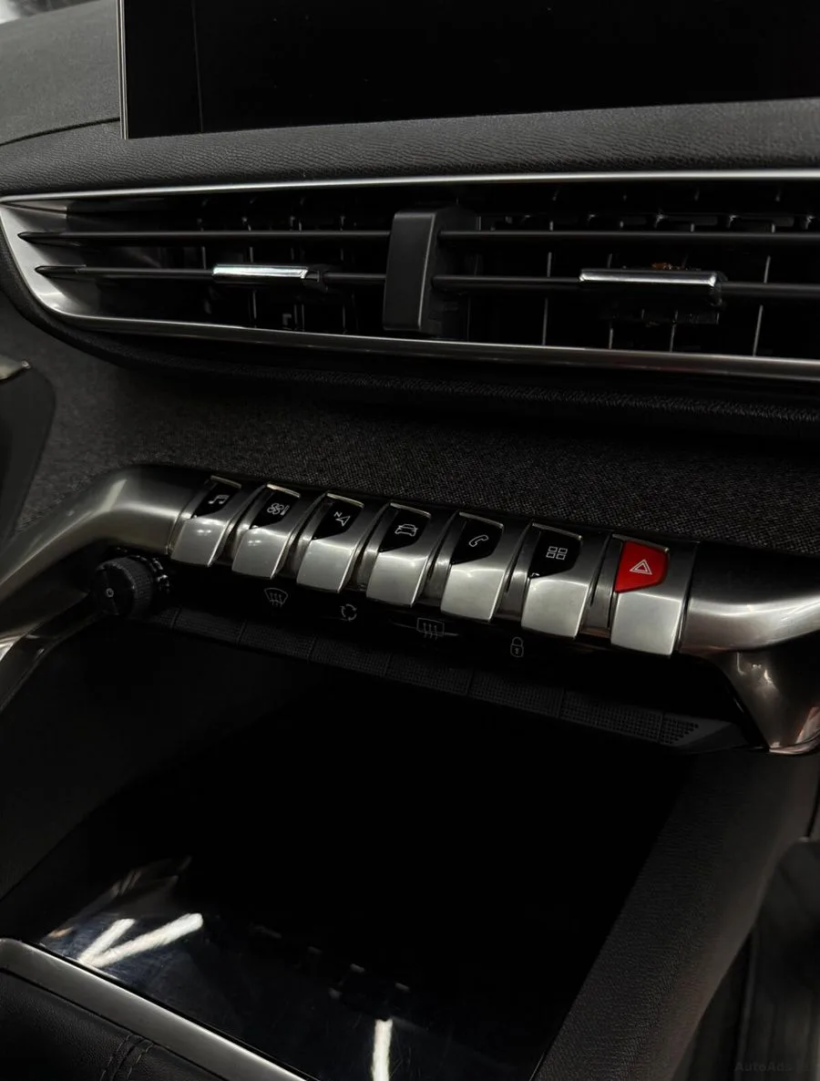 2021 Peugeot 3008 – photo 11
