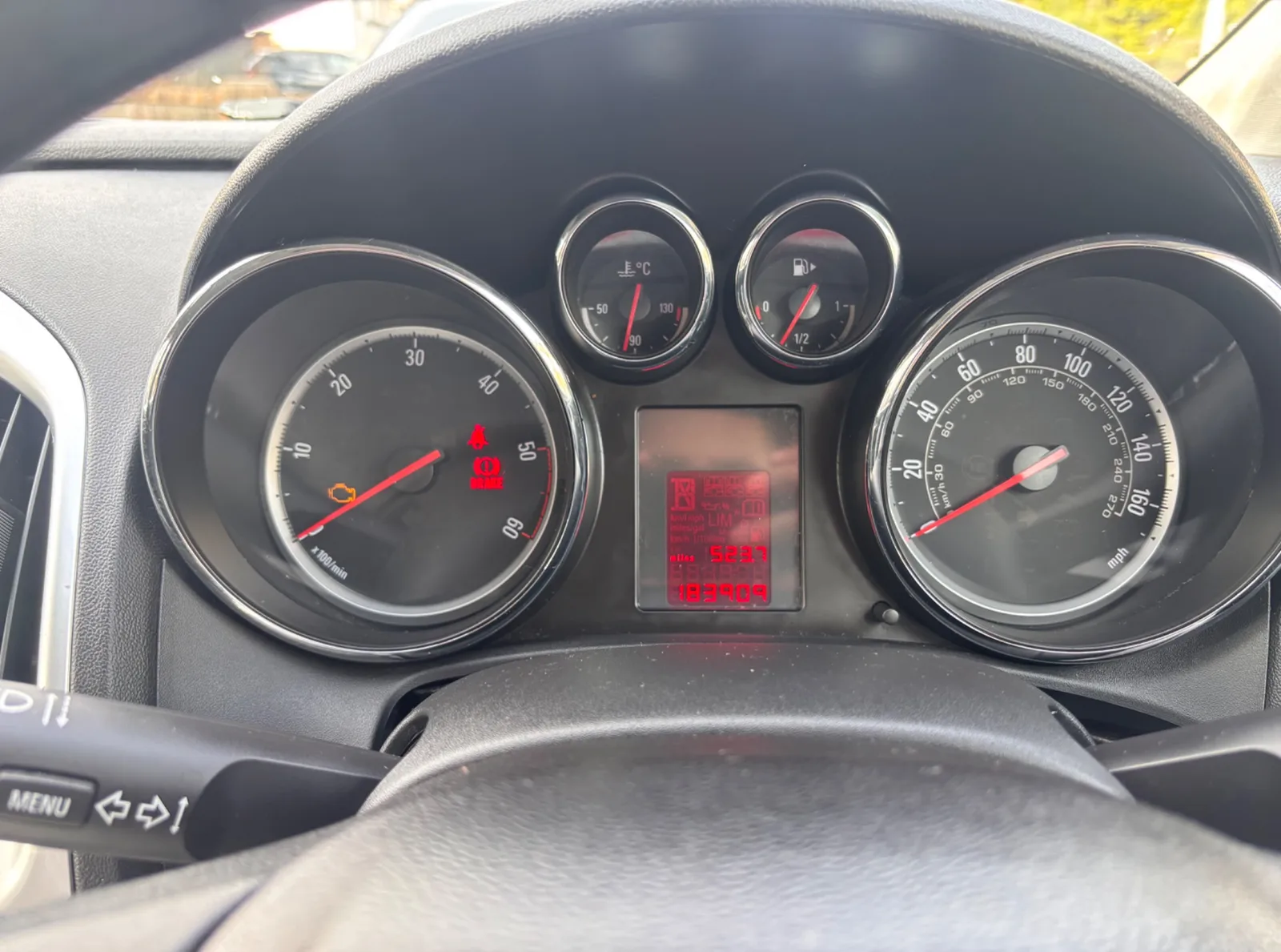2012 Vauxhall Astra – photo 1