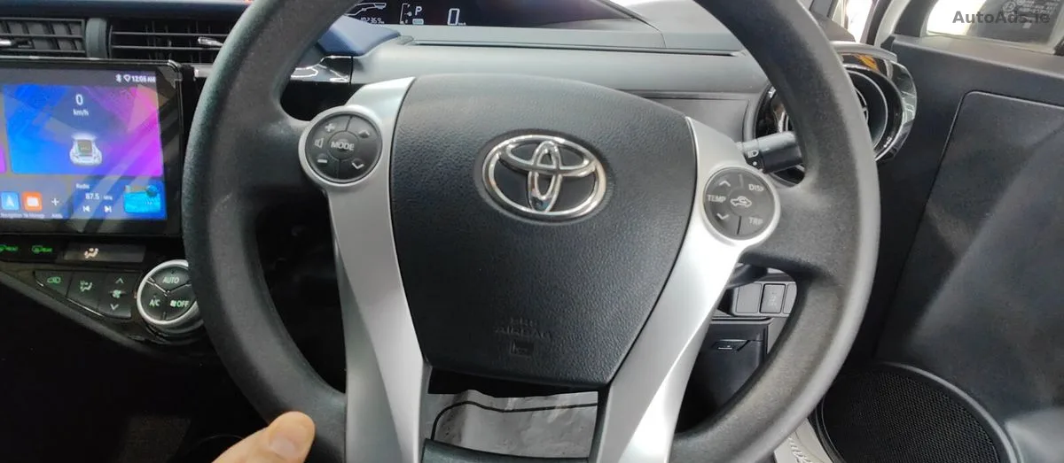 2016 Toyota Aqua – photo 9