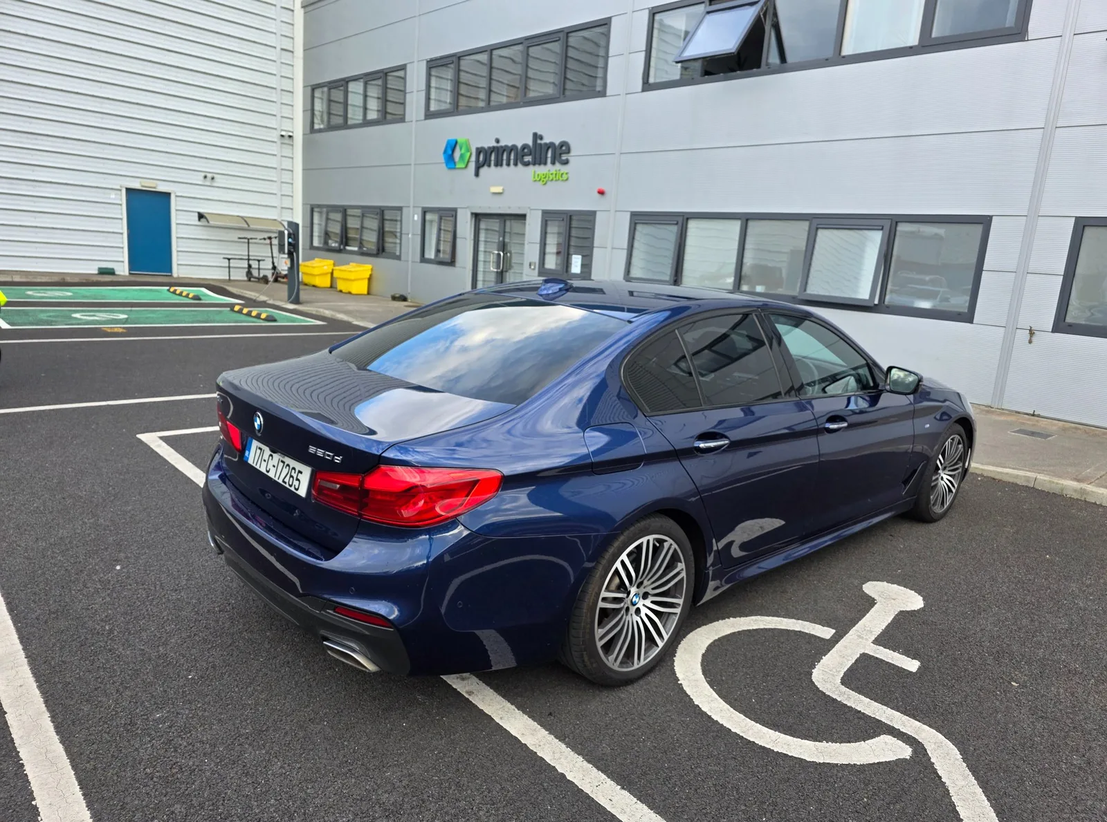 2017 BMW 5 Series – photo 3