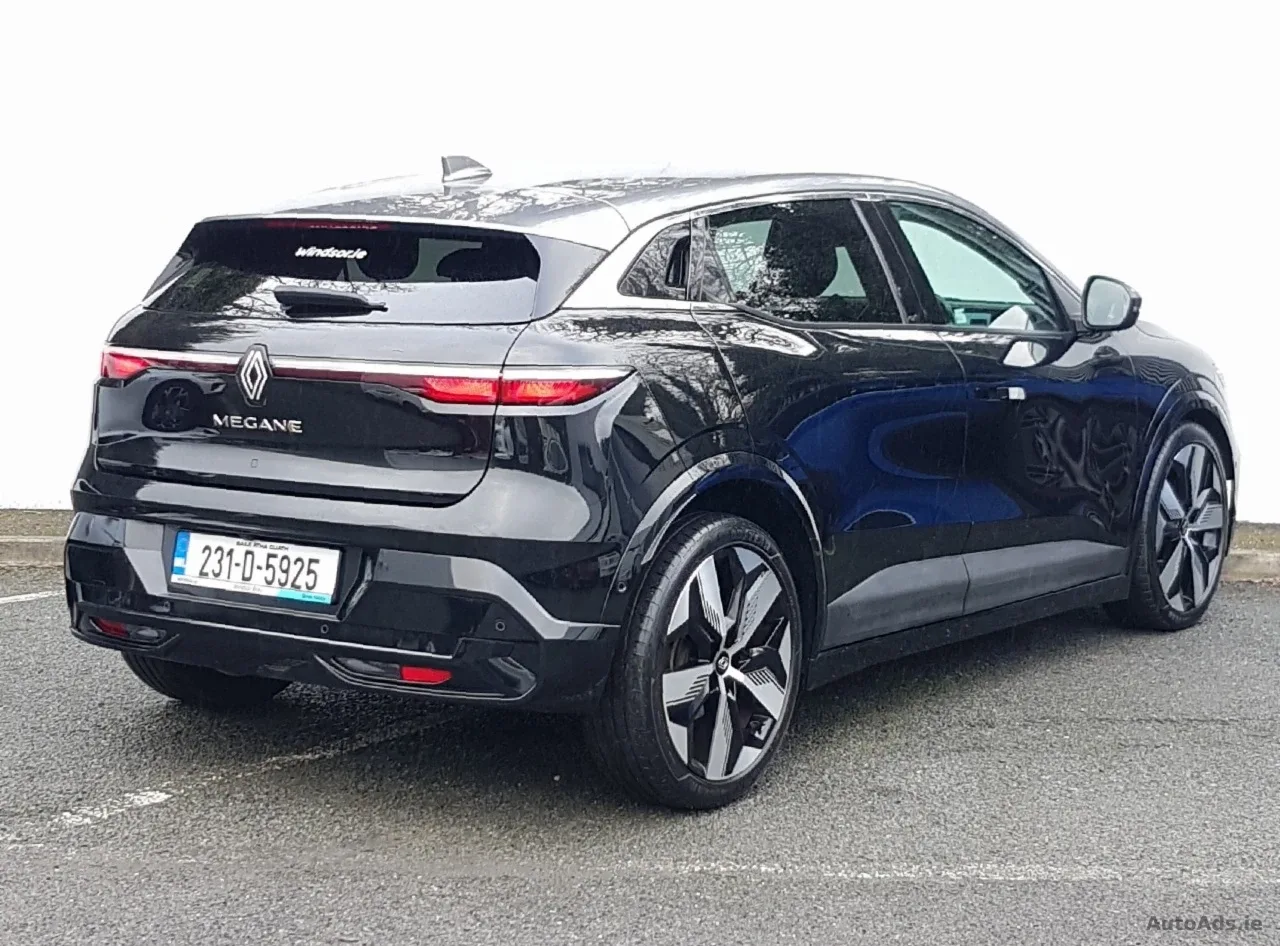 2023 Renault Megane E-Tech – photo 2