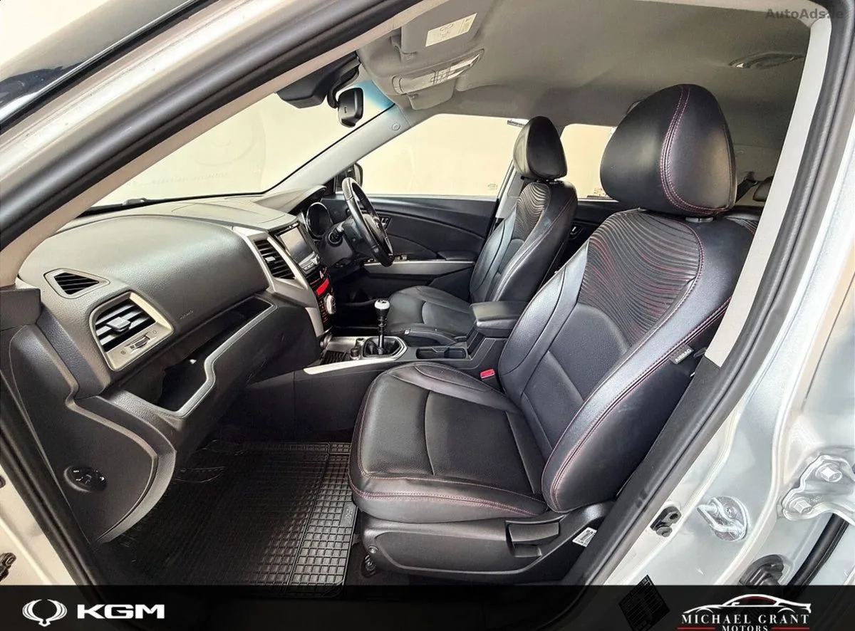 2021 SsangYong Tivoli – photo 15