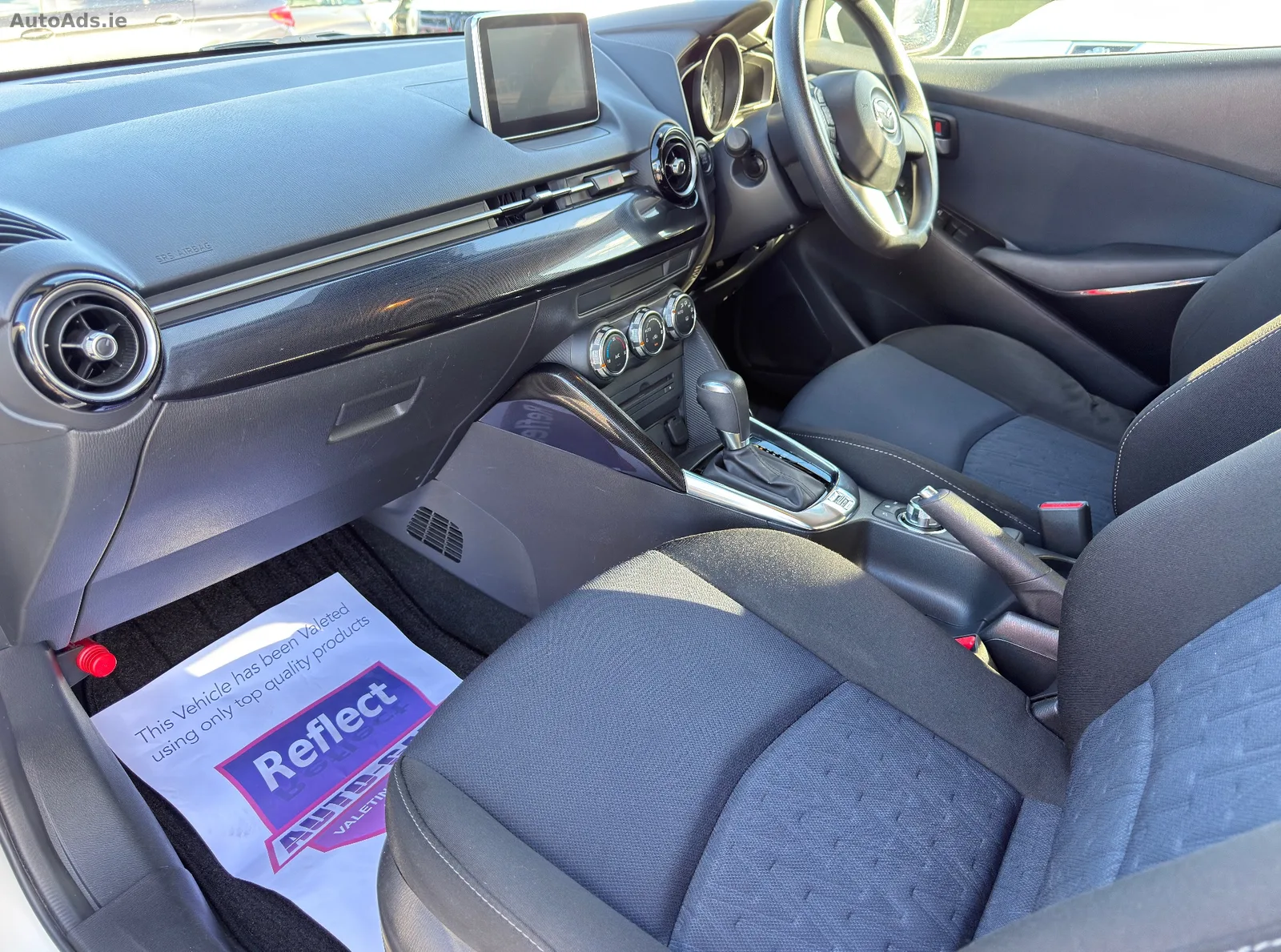 2015 Mazda Demio – photo 15