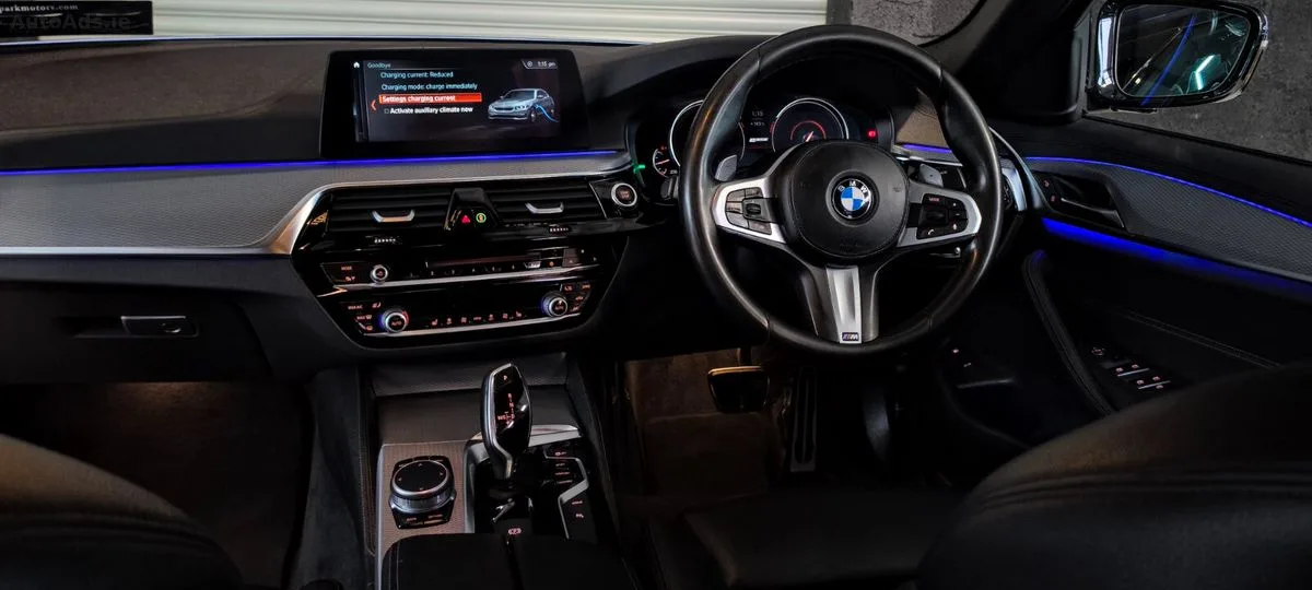 2018 BMW 5-Series – photo 15