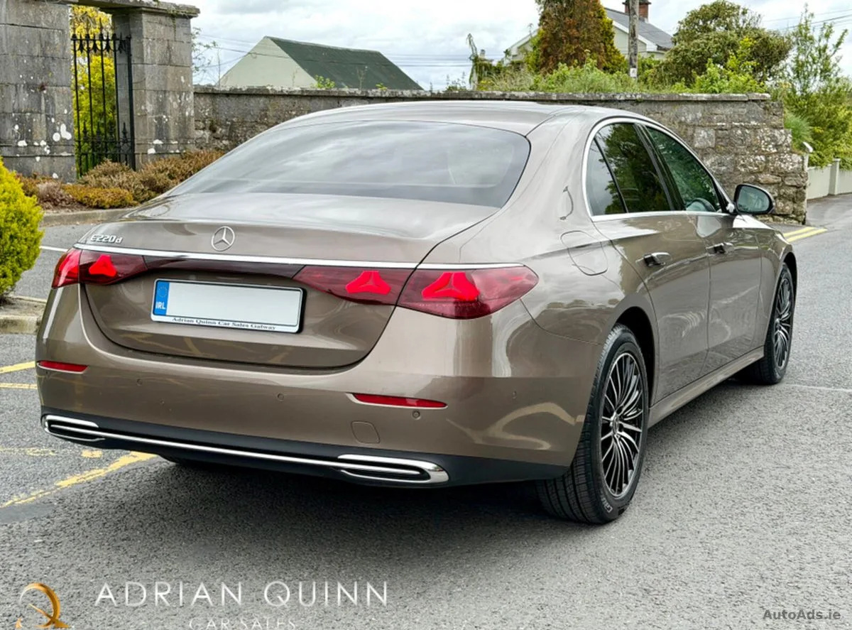 2025 Mercedes-Benz E-Class – photo 5