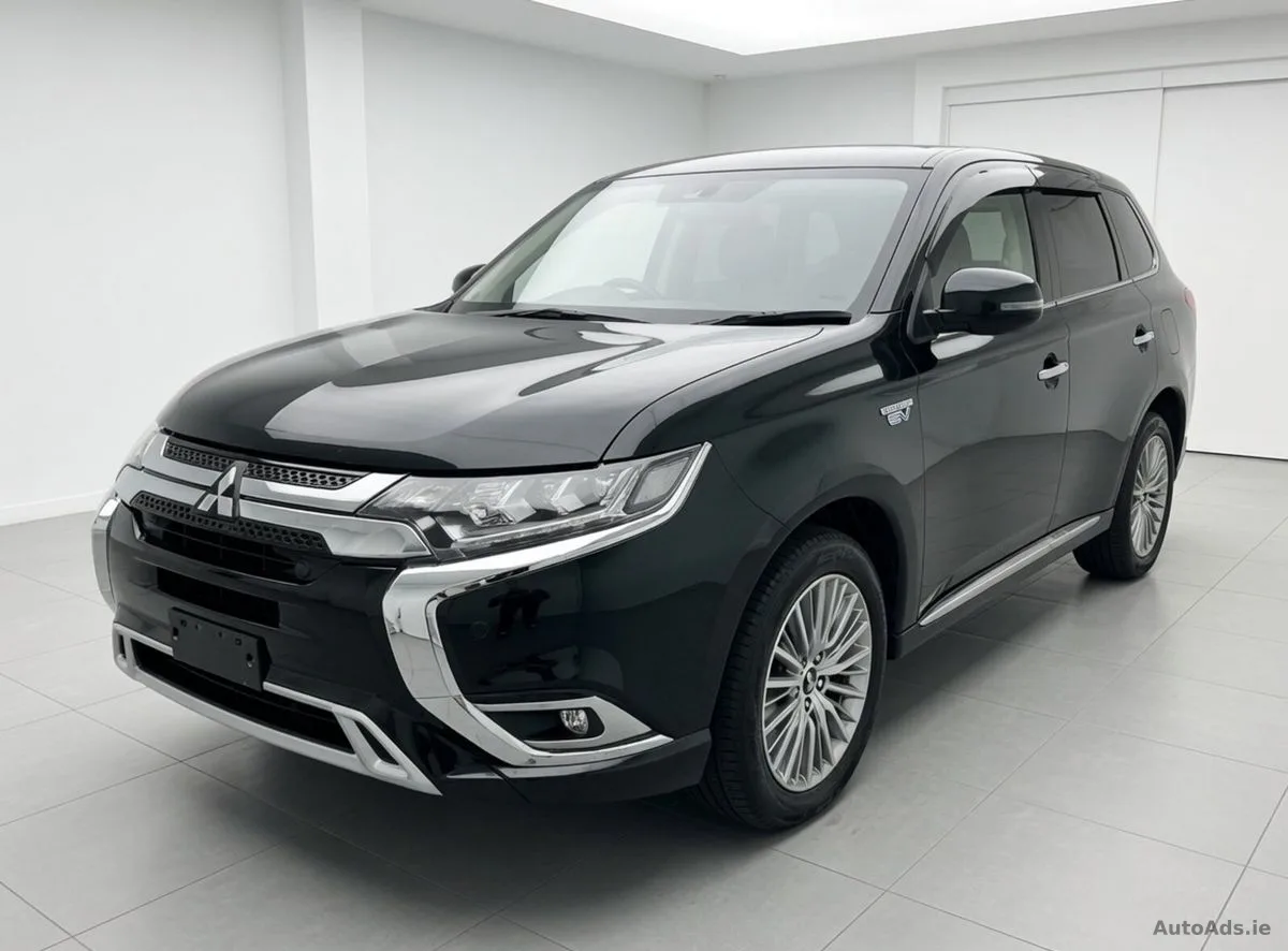 2019 Mitsubishi Outlander – photo 2