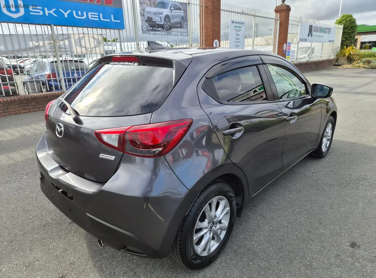2016 Mazda Demio – photo 3