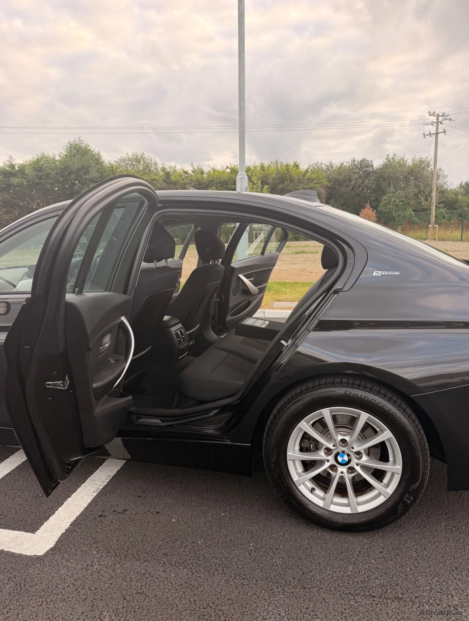 2017 BMW 3 Series – photo 9