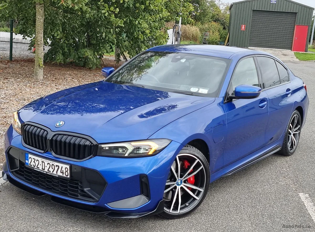 2023 BMW 3-Series – photo 12