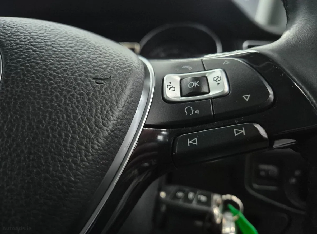 2016 Volkswagen Golf – photo 8