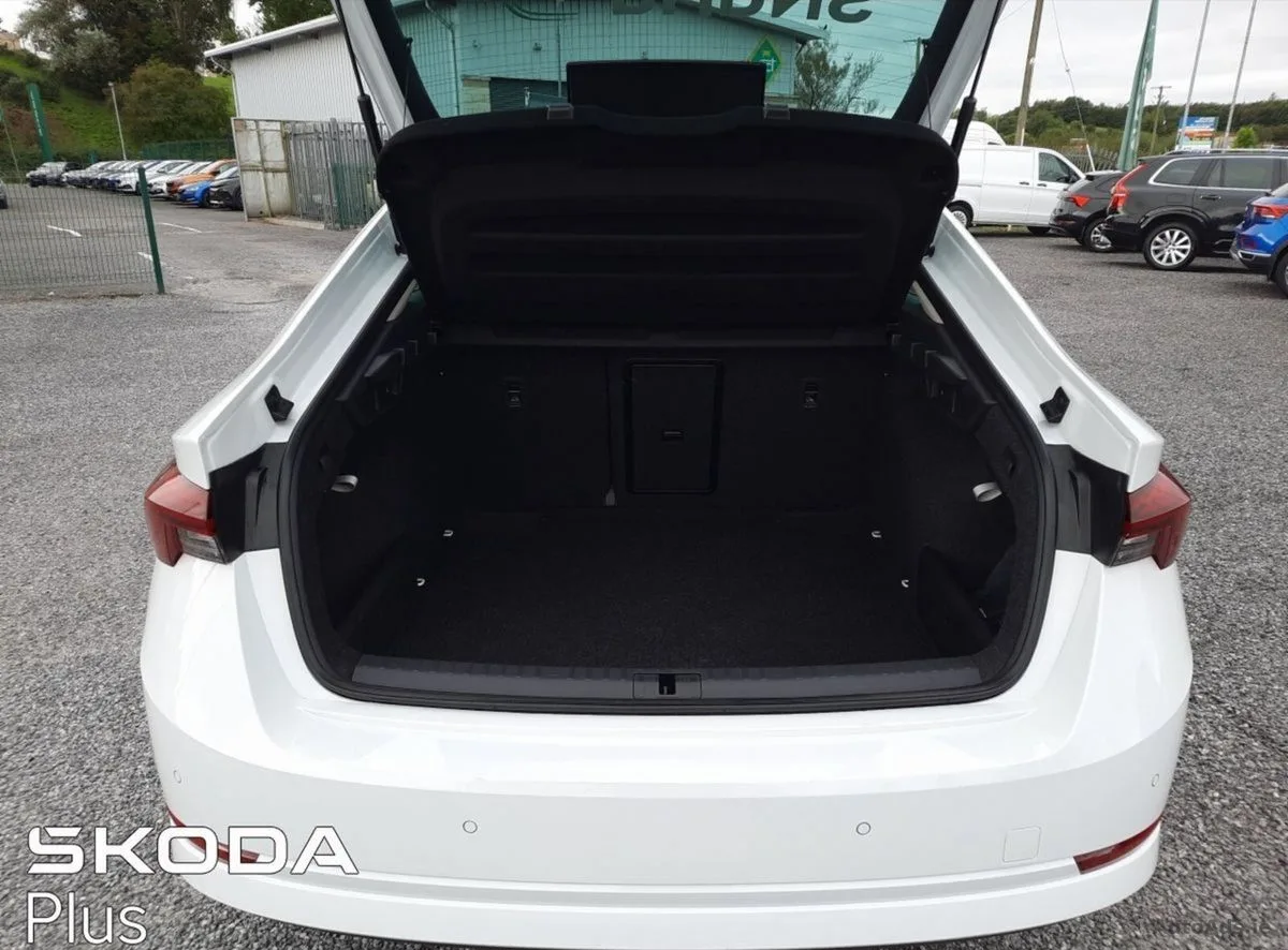 2025 Skoda Octavia – photo 10