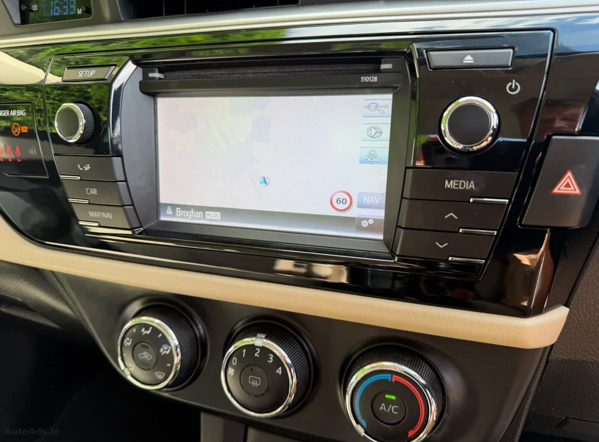 2016 Toyota Corolla – photo 9