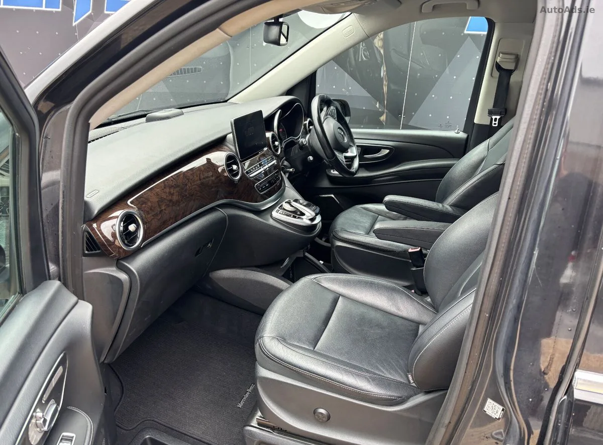 2016 Mercedes-Benz V-Class – photo 15