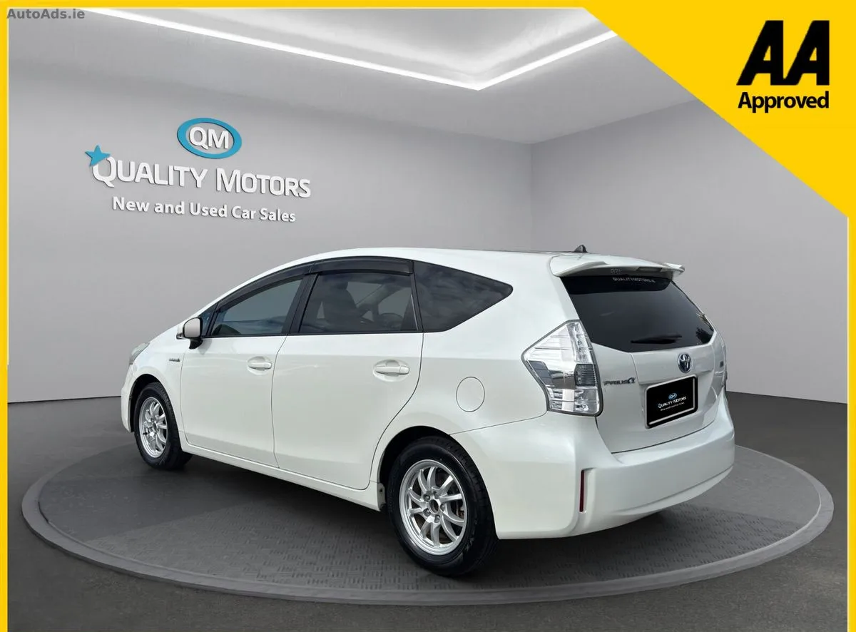 2013 Toyota Prius – photo 5