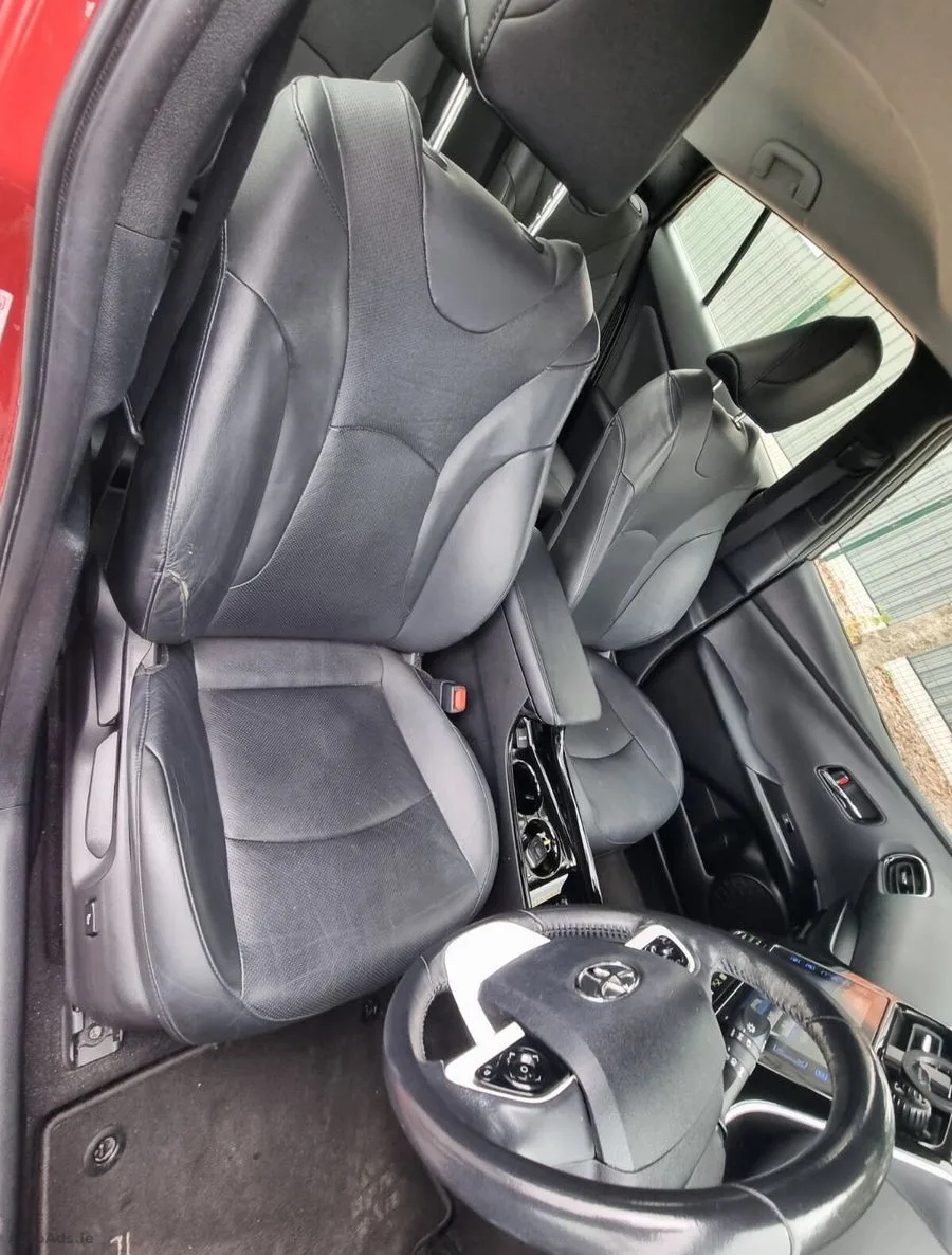 2017 Toyota Prius – photo 20