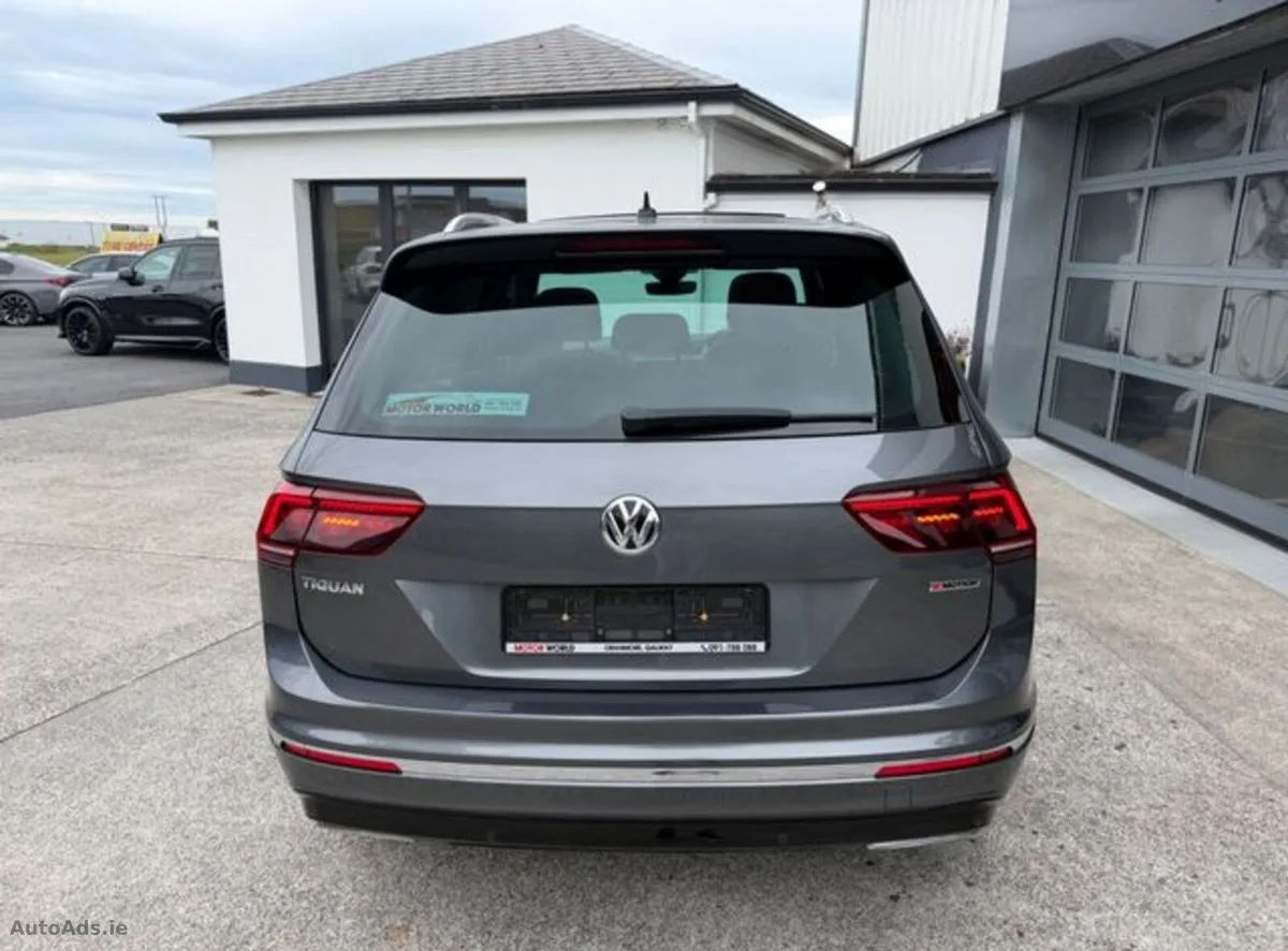 2018 Volkswagen Tiguan – photo 2