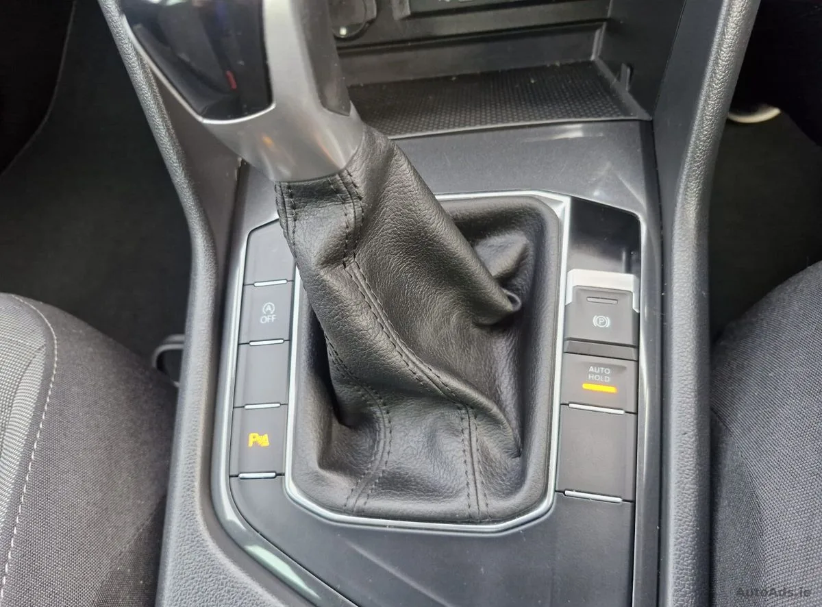 2023 Volkswagen Tiguan – photo 13