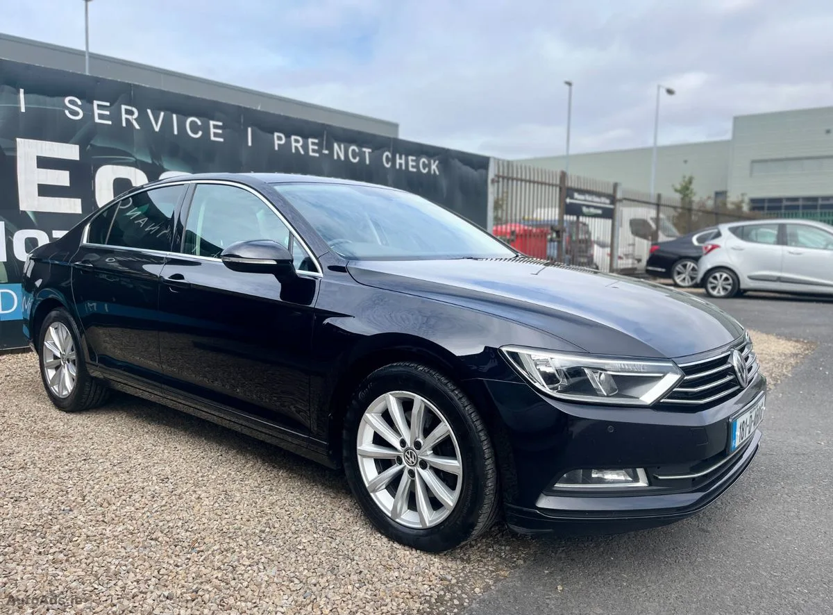 2018 Volkswagen Passat – photo 1