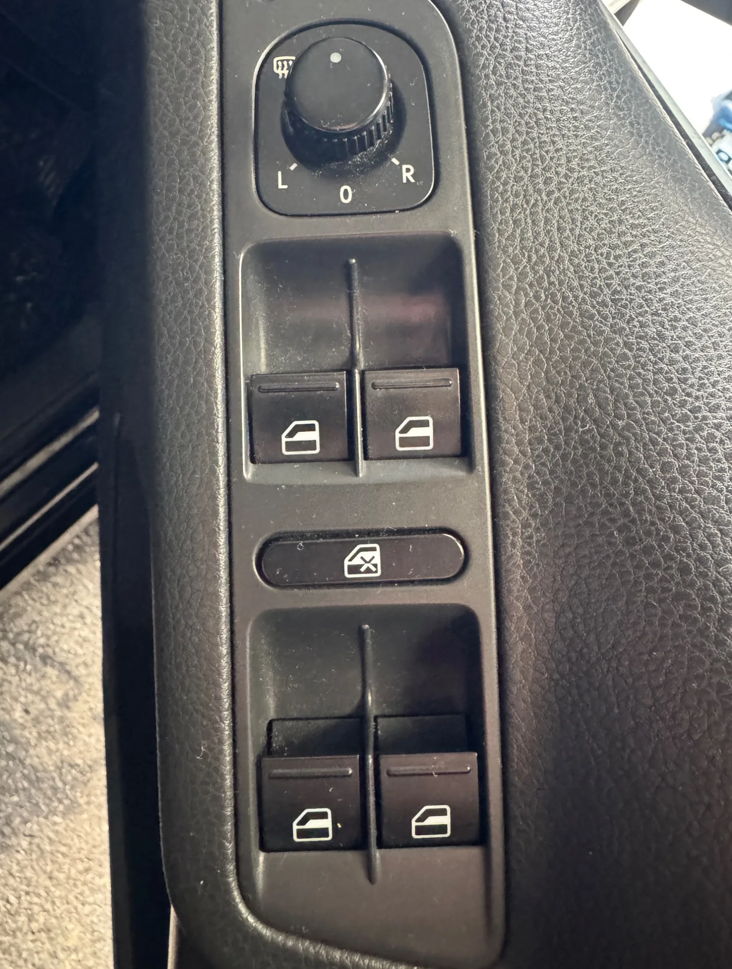 2010 Volkswagen Tiguan – photo 4