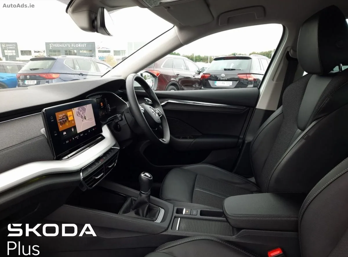 2025 Skoda Octavia – photo 4