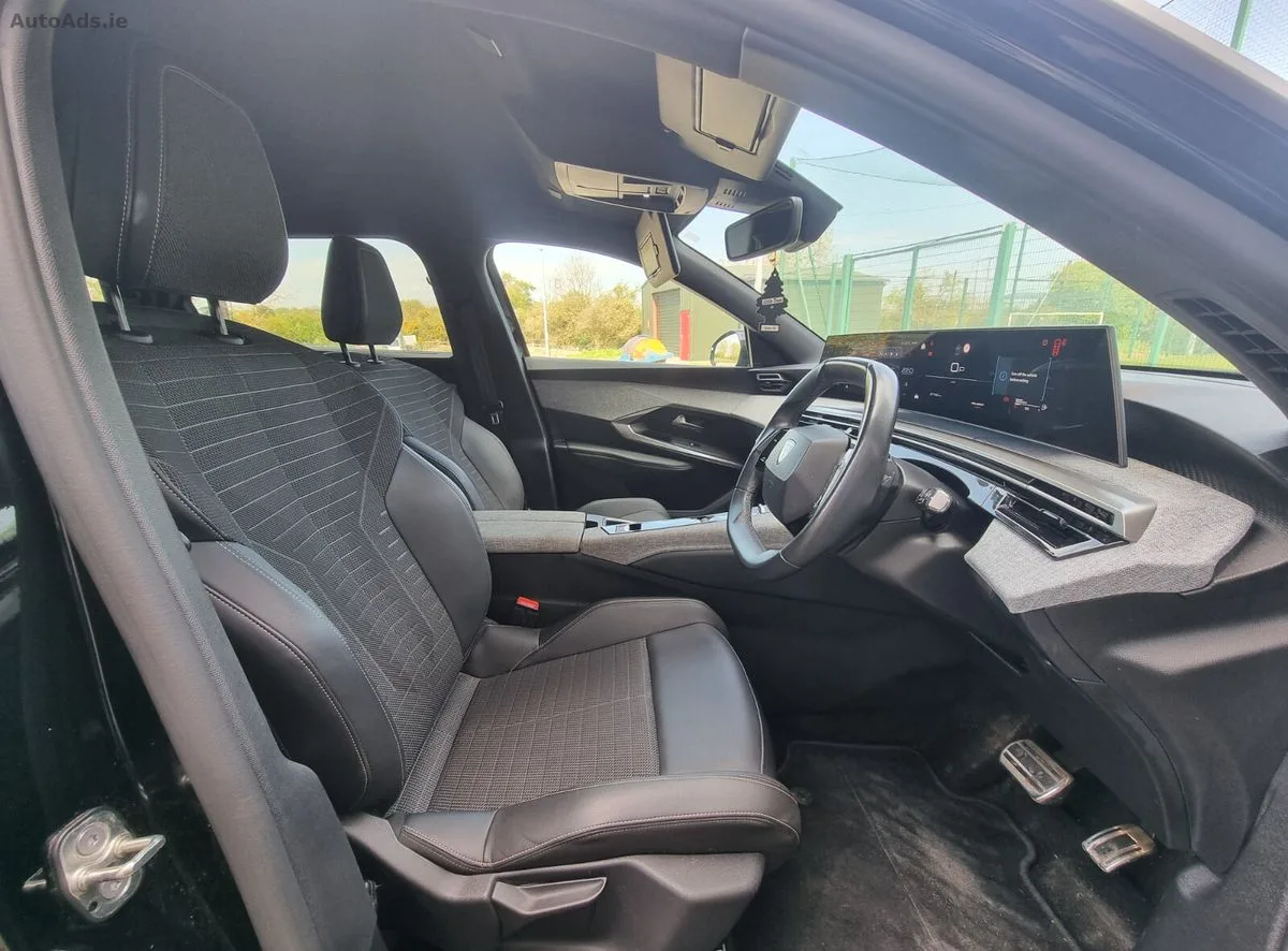2025 Peugeot 5008 – photo 18