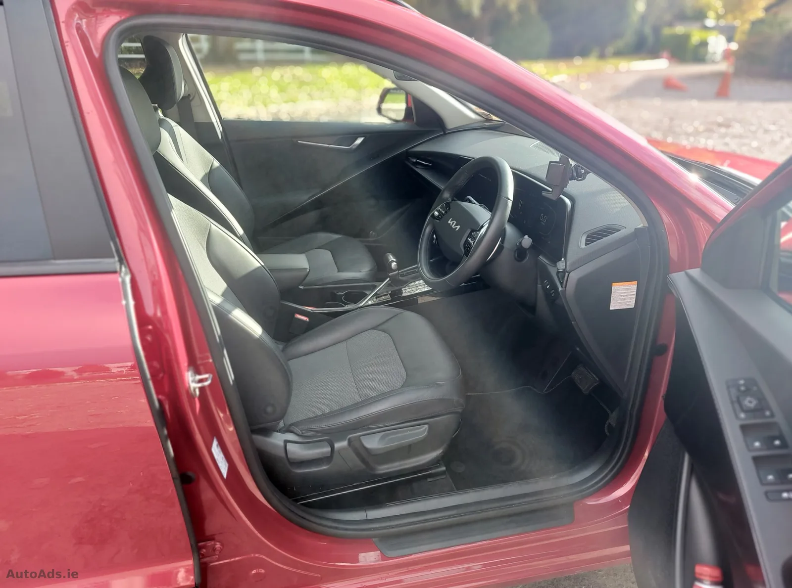 2023 Kia Niro – photo 3