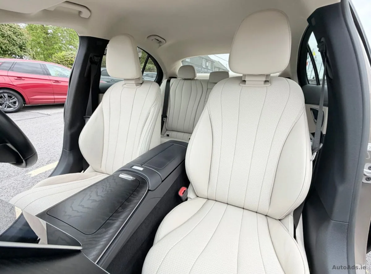 2025 Mercedes-Benz E-Class – photo 13