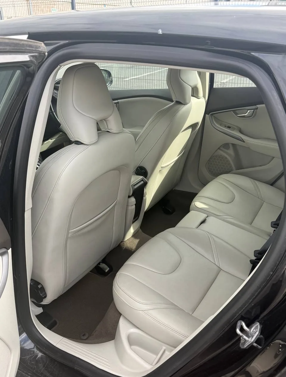 2015 Volvo V40 – photo 10