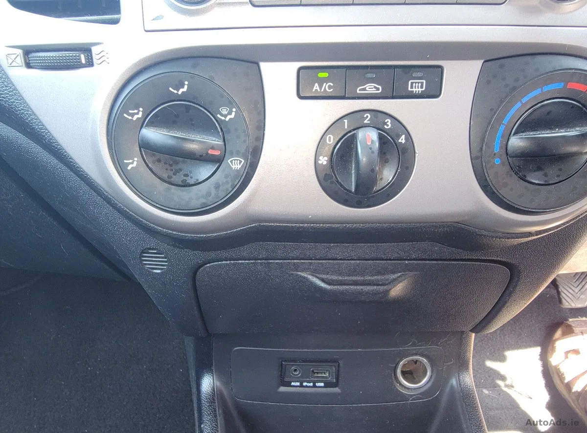 2010 Hyundai i20 – photo 19