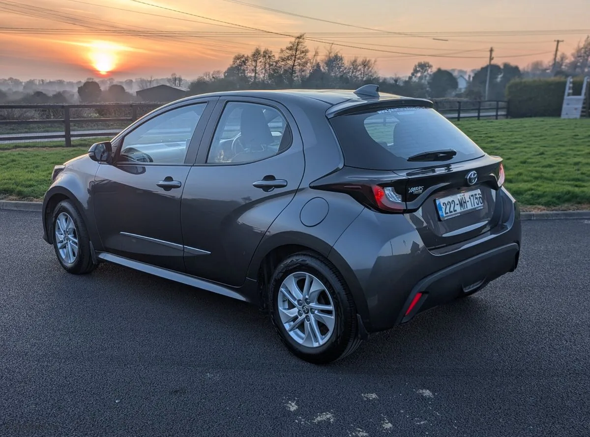 2022 Toyota Yaris – photo 9
