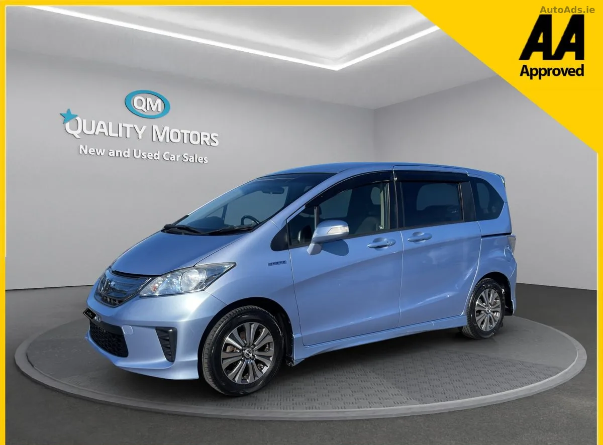 2014 Honda Freed – photo 3