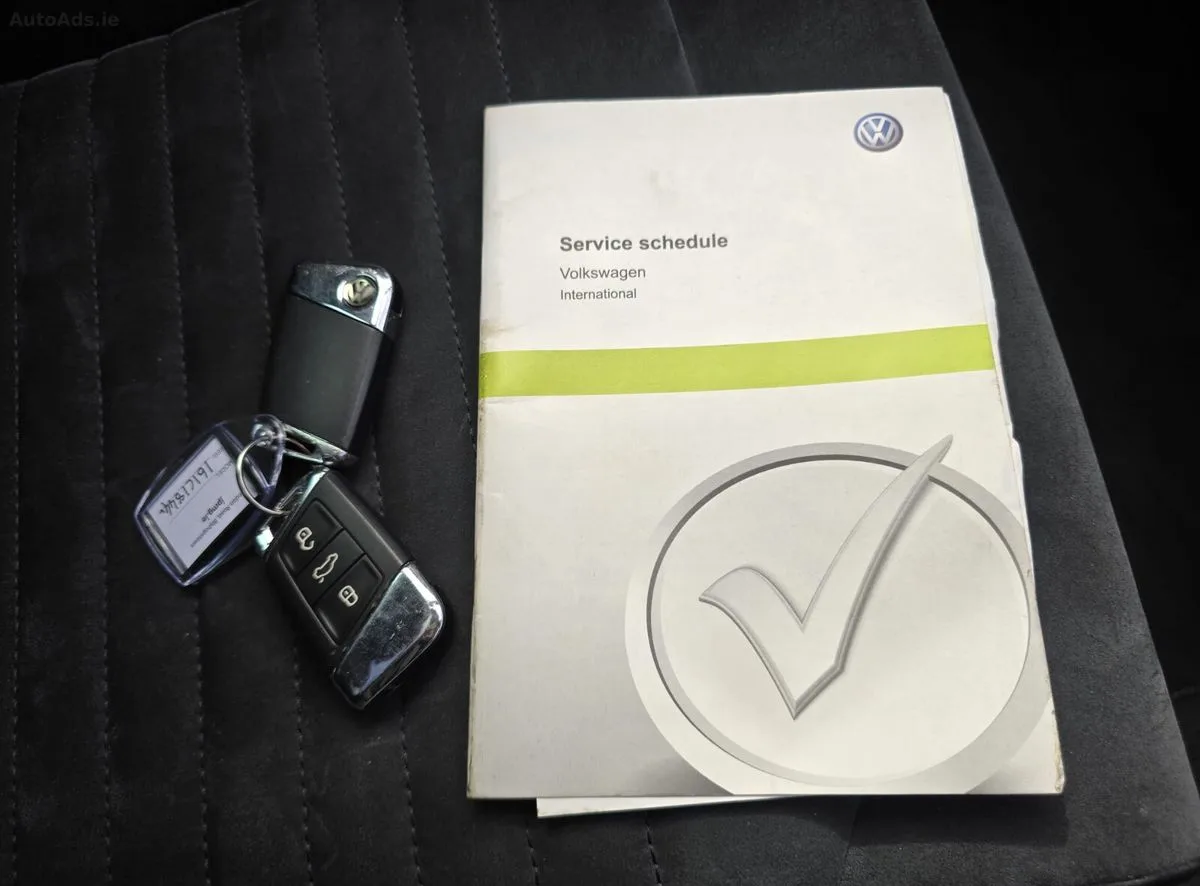 2016 Volkswagen Passat – photo 12