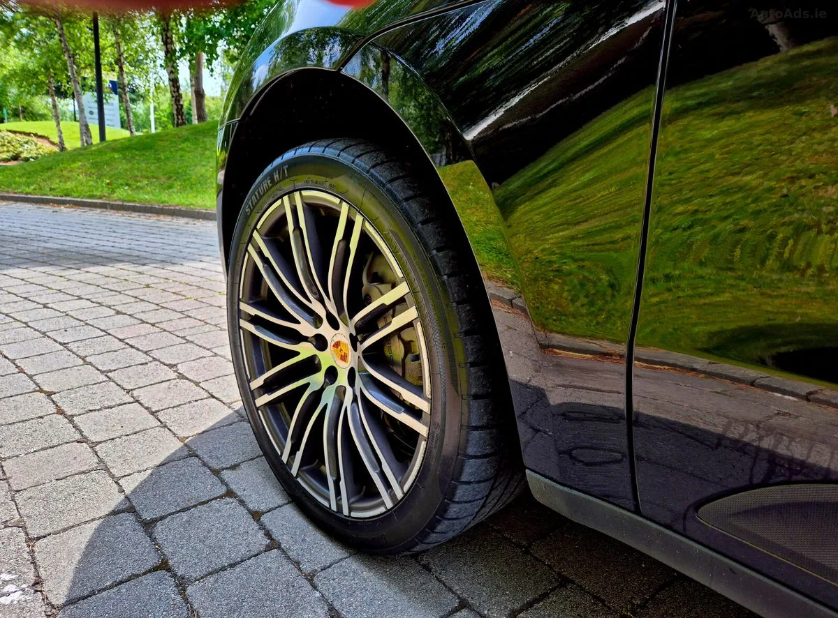 2018 Porsche Macan – photo 7